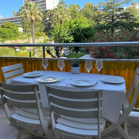 With Direct Access To The Sea - Private Parking * Канны